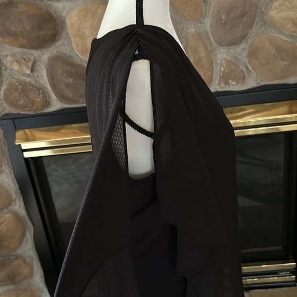 ALYX Sleeveless Tank with Sheer Poncho - Picture 4 of 9